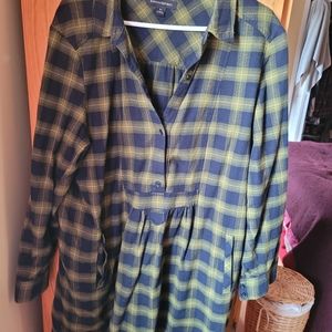 Green and Navy long sleeve plaid dress